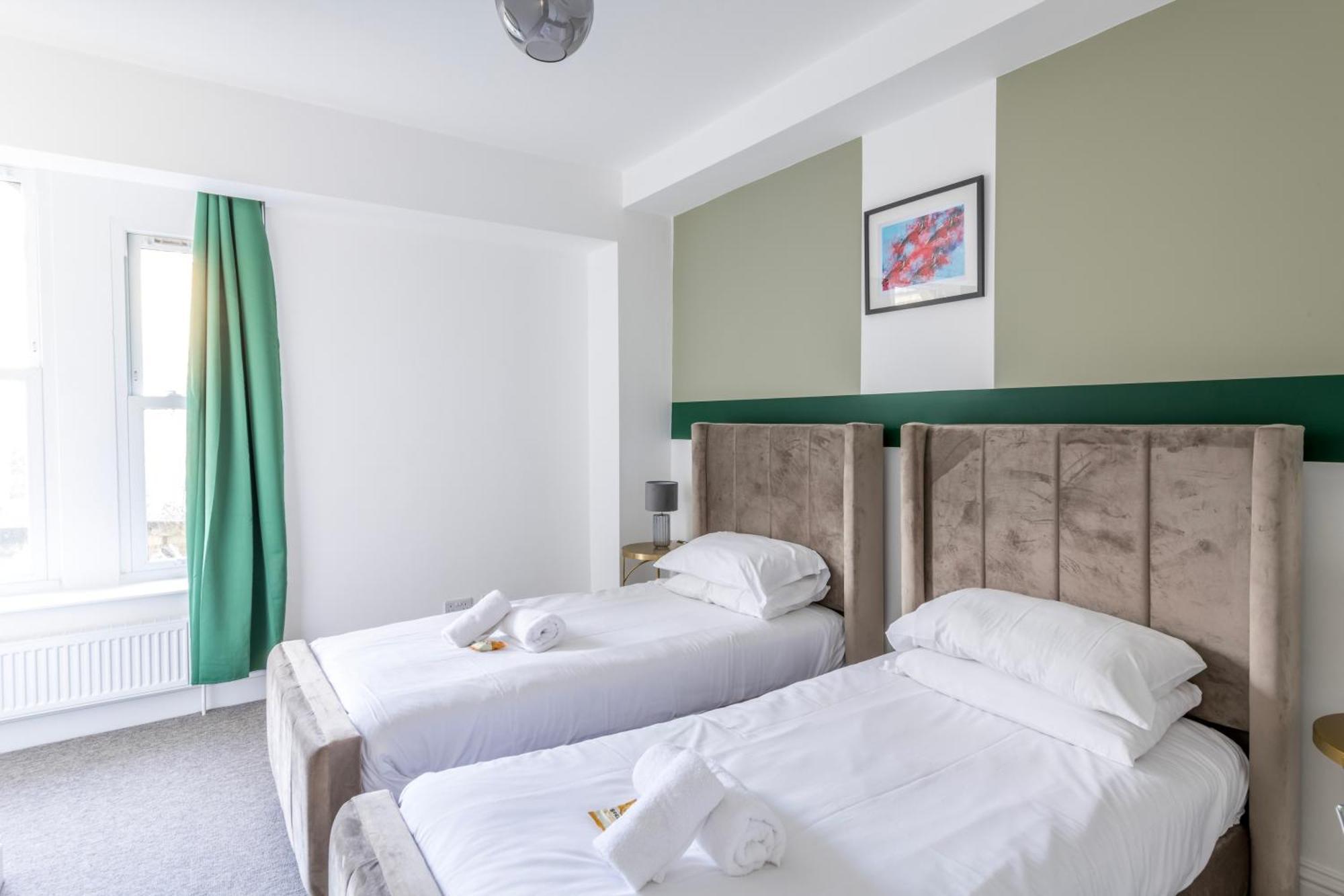Unique Spitfire With Free Parking By Prescott Apartamento Bristol